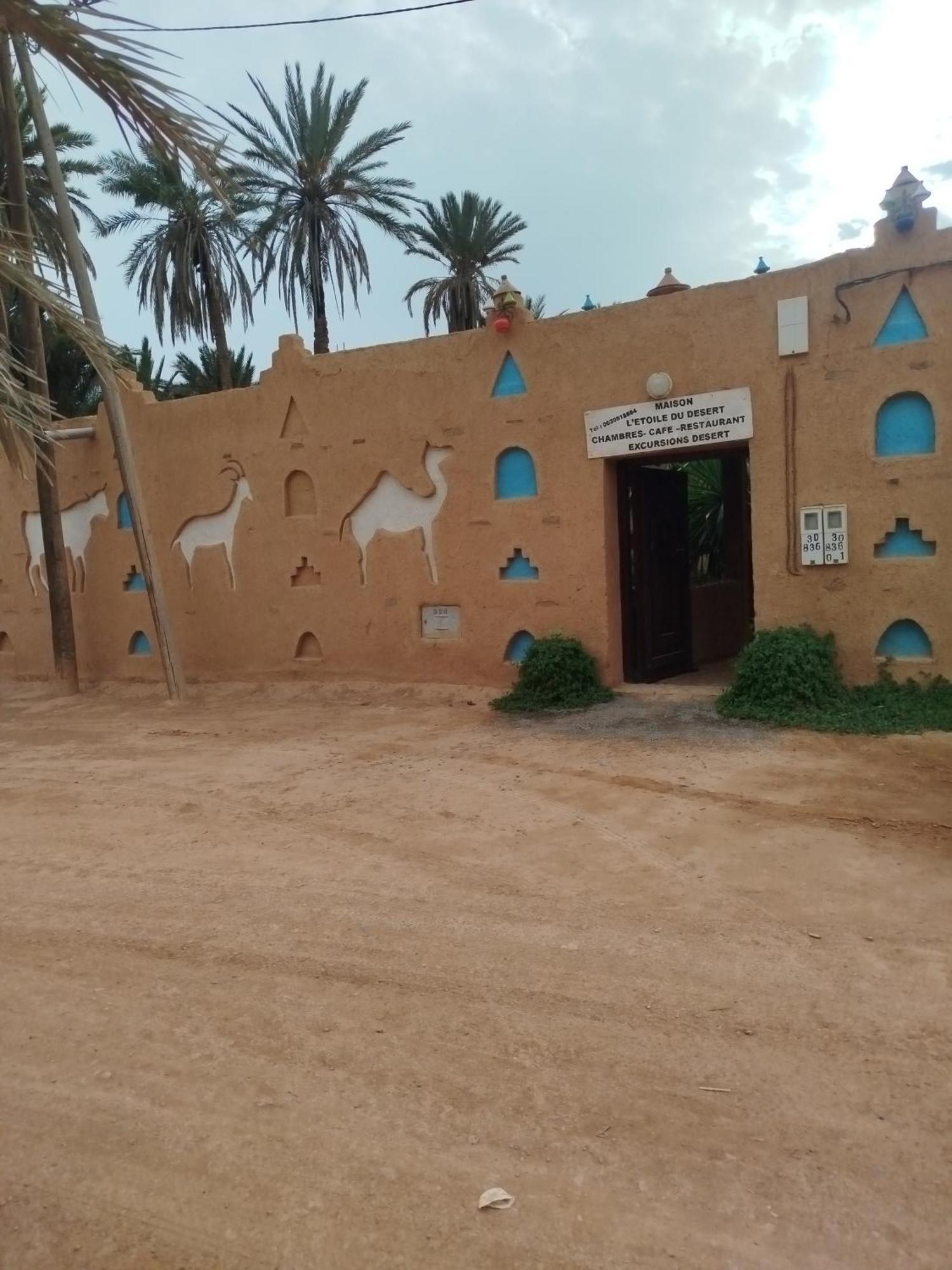 Maison l'étoile du désert Aït Boukha Exterior foto